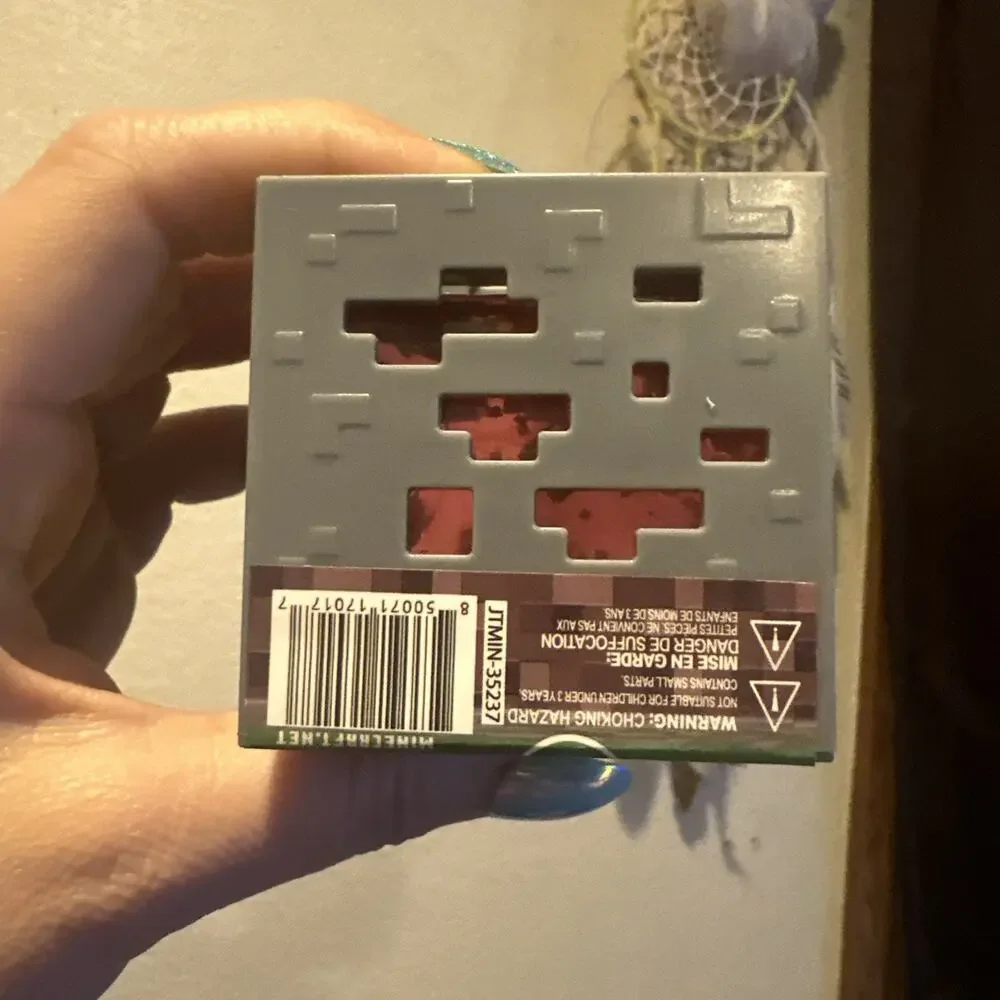 Minecraft Jelly Cube Squishy Sensory Toy, Like NeeDoh, Red